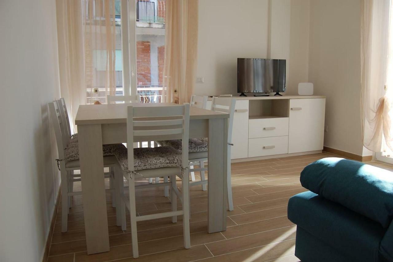 Apartament La Casa Di Nina Minturno Zewnętrze zdjęcie