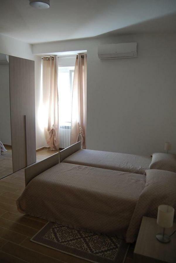 Apartament La Casa Di Nina Minturno Zewnętrze zdjęcie